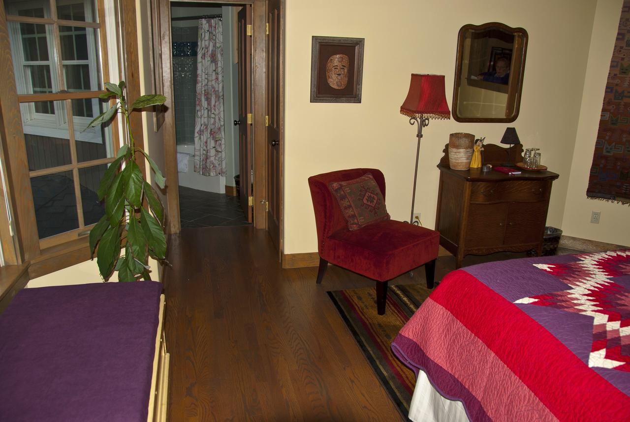 Hideaway Lodge B And B Woodinville Esterno foto