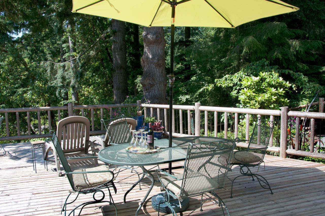 Hideaway Lodge B And B Woodinville Esterno foto